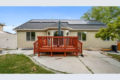 143 W Wrangler Ave, Saratoga Springs, UT 84045 - Photo 24