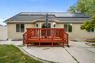 143 W Wrangler Ave, Saratoga Springs, UT 84045 - Photo 24