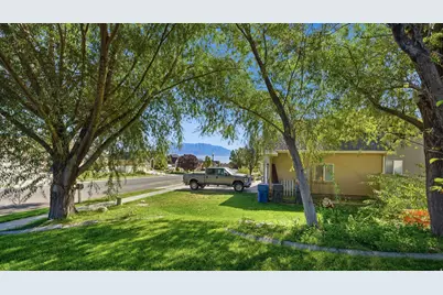 143 W Wrangler Ave, Saratoga Springs, UT 84045 - Photo 34