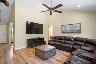 143 W Wrangler Ave, Saratoga Springs, UT 84045 - Photo 6