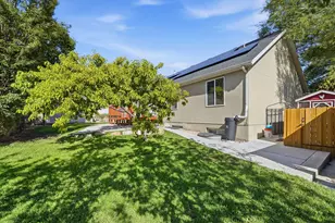 143 W Wrangler Ave, Saratoga Springs, UT 84045 - Photo 26