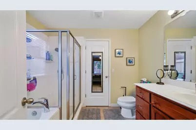 143 W Wrangler Ave, Saratoga Springs, UT 84045 - Photo 12