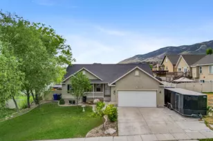 143 W Wrangler Ave, Saratoga Springs, UT 84045 - Photo 2