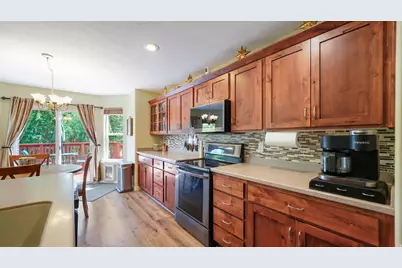 143 W Wrangler Ave, Saratoga Springs, UT 84045 - Photo 6
