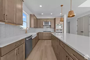 1283 E Amaryllis Wy, Layton, UT 84040 - Photo 6