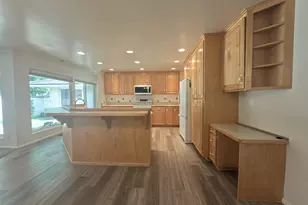 1938 E 5150 S, Holladay, UT 84117 - Photo 8