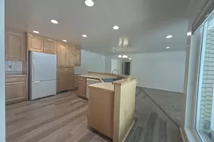 1938 E 5150 S, Holladay, UT 84117 - Photo 10