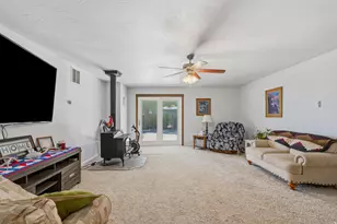 161 E 100 N, Bicknell, UT 84715 - Photo 12