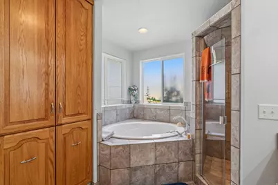 161 E 100 N, Bicknell, UT 84715 - Photo 18