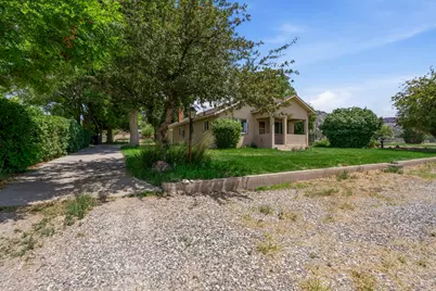 161 E 100 N, Bicknell, UT 84715 - Photo 46