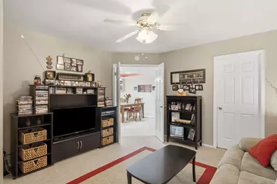 4857 S 1690 E, Holladay, UT 84117 - Photo 18