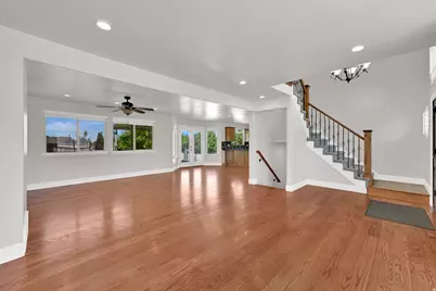1407 N 3455 W, Clinton, UT 84015 - Photo 8