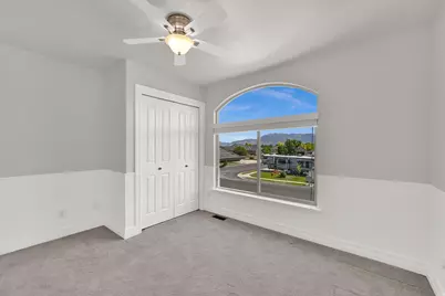 1407 N 3455 W, Clinton, UT 84015 - Photo 22