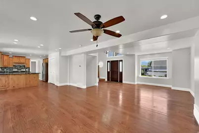 1407 N 3455 W, Clinton, UT 84015 - Photo 14