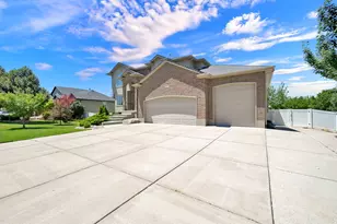1407 N 3455 W, Clinton, UT 84015 - Photo 4