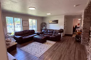 3569 E Rock Creek Rd, Eagle Mountain, UT 84005 - Photo 16
