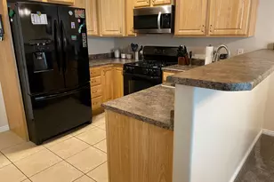 940 W Willow Green Way, Farmington, UT 84025 - Photo 10