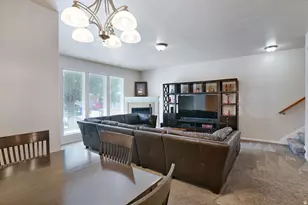 940 W Willow Green Way, Farmington, UT 84025 - Photo 14