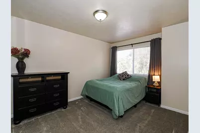 940 W Willow Way, Farmington, UT 84025 - Photo 26
