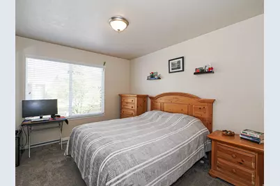 940 W Willow Green Way, Farmington, UT 84025 - Photo 26