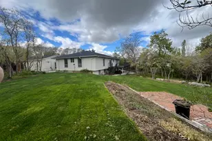 5720 S Oakwood Dr, South Ogden, UT 84405 - Photo 4
