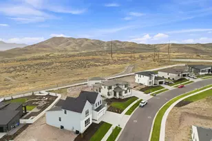 2361 N Wild Yarrow Dr, Saratoga Springs, UT 84045 - Photo 4