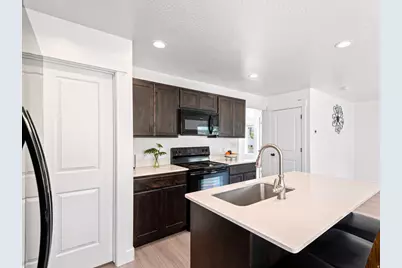 1754 S Freestone Blvd, Santaquin, UT 84655 - Photo 14