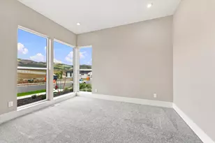 2516 N Salvia Dr, Saratoga Springs, UT 84045 - Photo 16