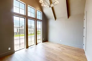 890 S Smt Crk Dr, Woodland Hills, UT 84653 - Photo 6