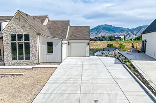 890 S Smt Crk Dr, Woodland Hills, UT 84653 - Photo 2