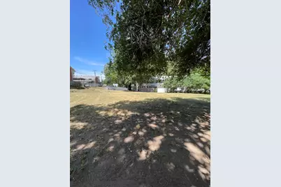 3891 S Grandview Dr E, Ogden, UT 84403 - Photo 30