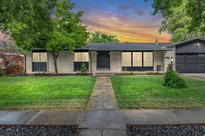 5629 S Laurelwood St, Holladay, UT 84121 - Photo 4