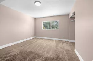 254 E 1825 N, Centerville, UT 84014 - Photo 52