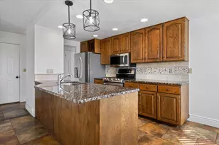254 E 1825 N, Centerville, UT 84014 - Photo 10