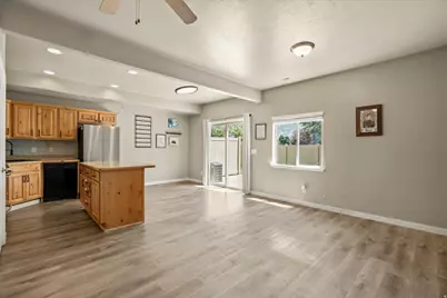 359 E 2275 N #2, North Ogden, UT 84414 - Photo 6