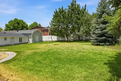 209 E 300 N, Smithfield, UT 84335 - Photo 28