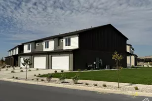 142 E 2350 N, North Ogden, UT 84404 - Photo 2