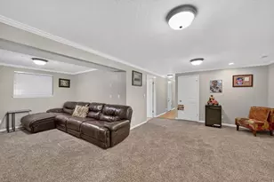 140 E 600 N, Kaysville, UT 84037 - Photo 26