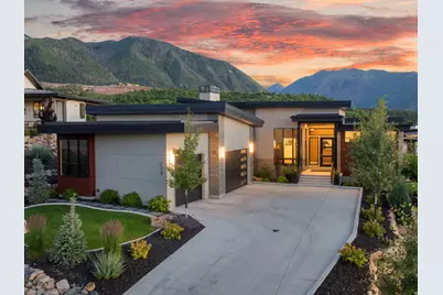 718 S Nebo Cir, Woodland Hills, UT 84653 - Photo 2