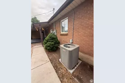 7112 S 2780 E, Cottonwood Heights, UT 84121 - Photo 34