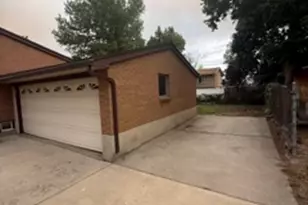 7112 S 2780 E, Cottonwood Heights, UT 84121 - Photo 4