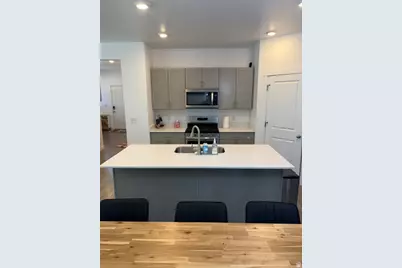 647 N Sugar Beet Dr, Lehi, UT 84048 - Photo 12