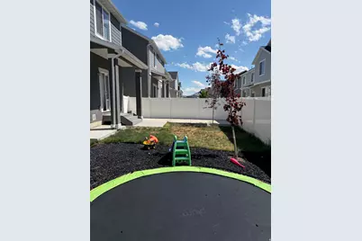 647 N Sugar Beet Dr, Lehi, UT 84048 - Photo 8