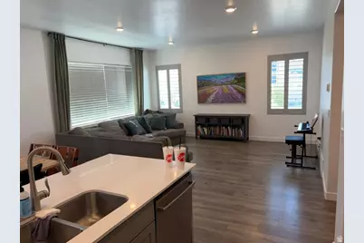 647 N Sugar Beet Dr, Lehi, UT 84048 - Photo 16