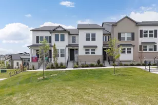 4542 W Parkes Peak Ln S, Herriman, UT 84096 - Photo 10