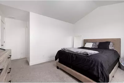 4542 W Parkes Peak Ln S, Herriman, UT 84096 - Photo 20