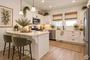 4542 W Parkes Peak Ln S, Herriman, UT 84096 - Photo 6