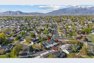 984 N 400 W #B, American Fork, UT 84003 - Photo 32