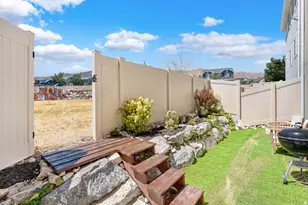 3024 S Willow Creek Dr W, Saratoga Springs, UT 84045 - Photo 28