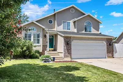 1073 N 175 E, Layton, UT 84041 - Photo 1